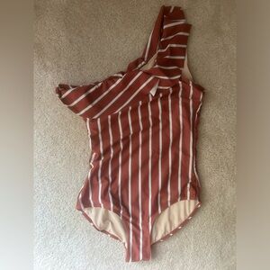 Albionfit One piece Swimsuit (one shoulder)